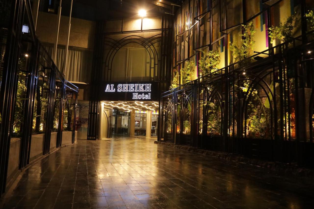 El Sheikh Suites Hotel Beirut Exteriör bild