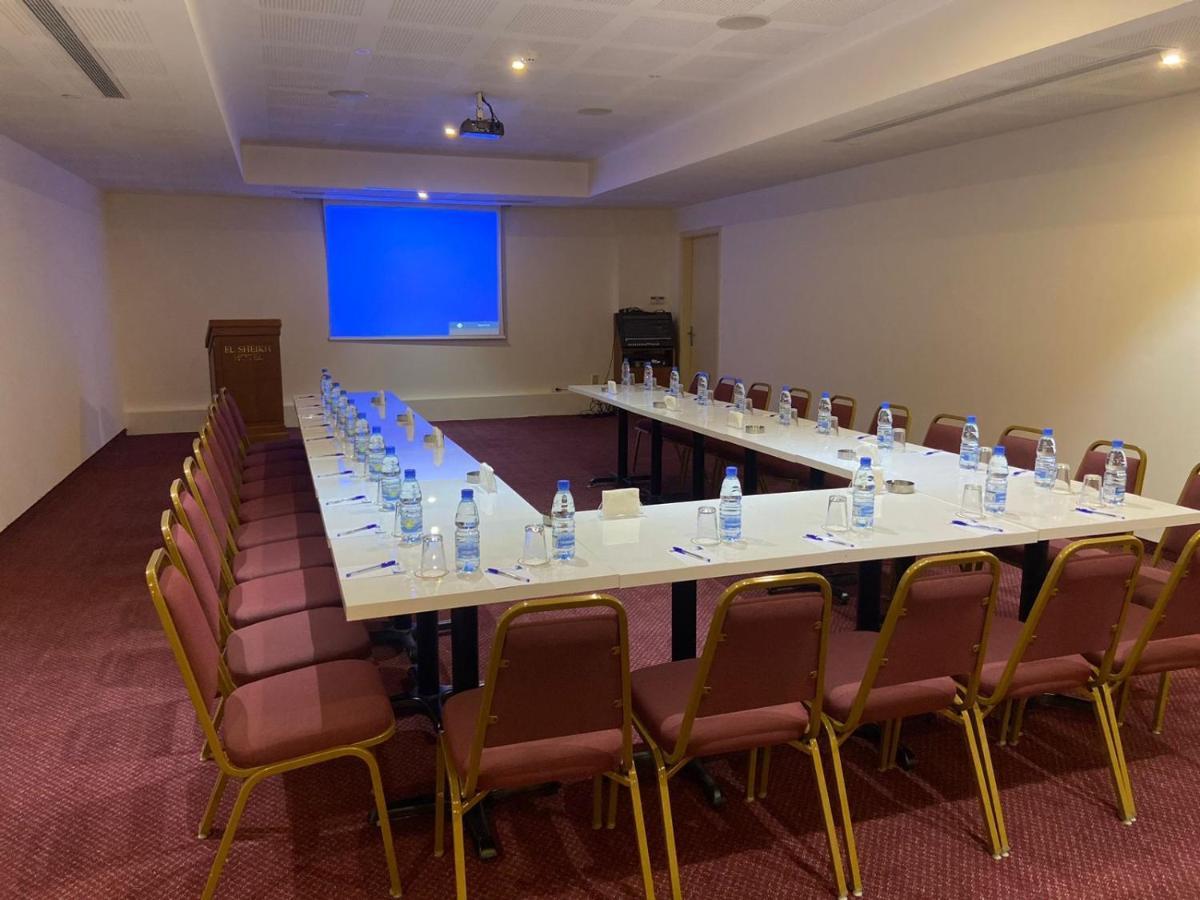 El Sheikh Suites Hotel Beirut Exteriör bild