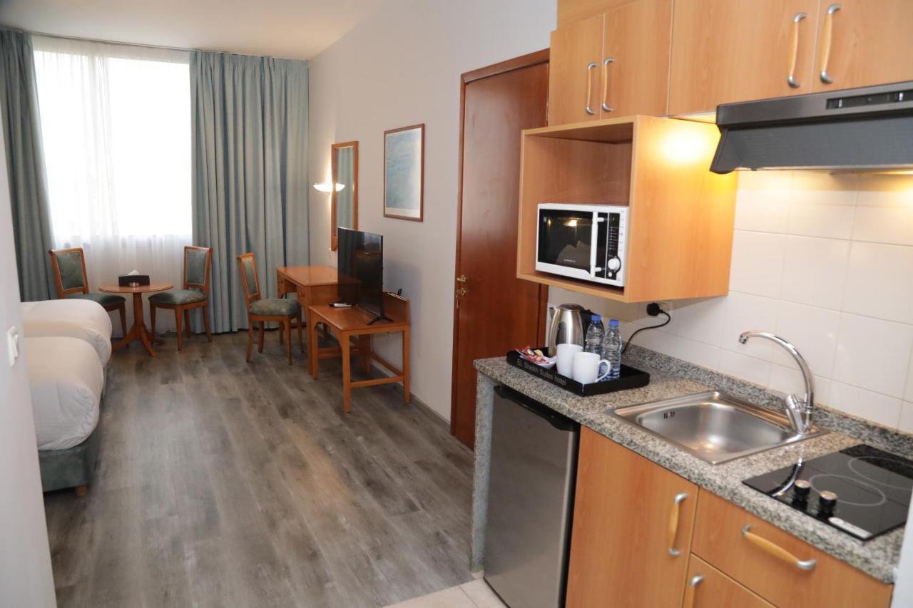 El Sheikh Suites Hotel Beirut Exteriör bild