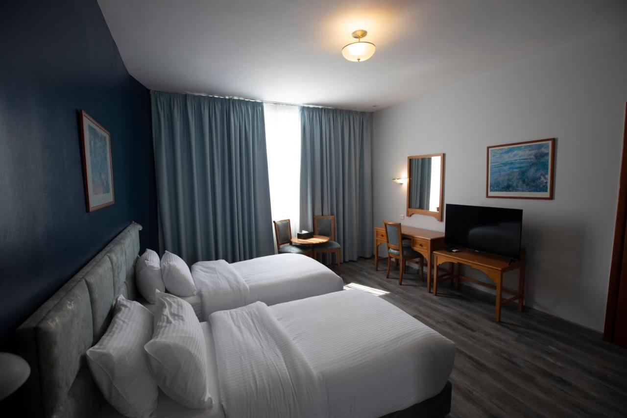 El Sheikh Suites Hotel Beirut Exteriör bild
