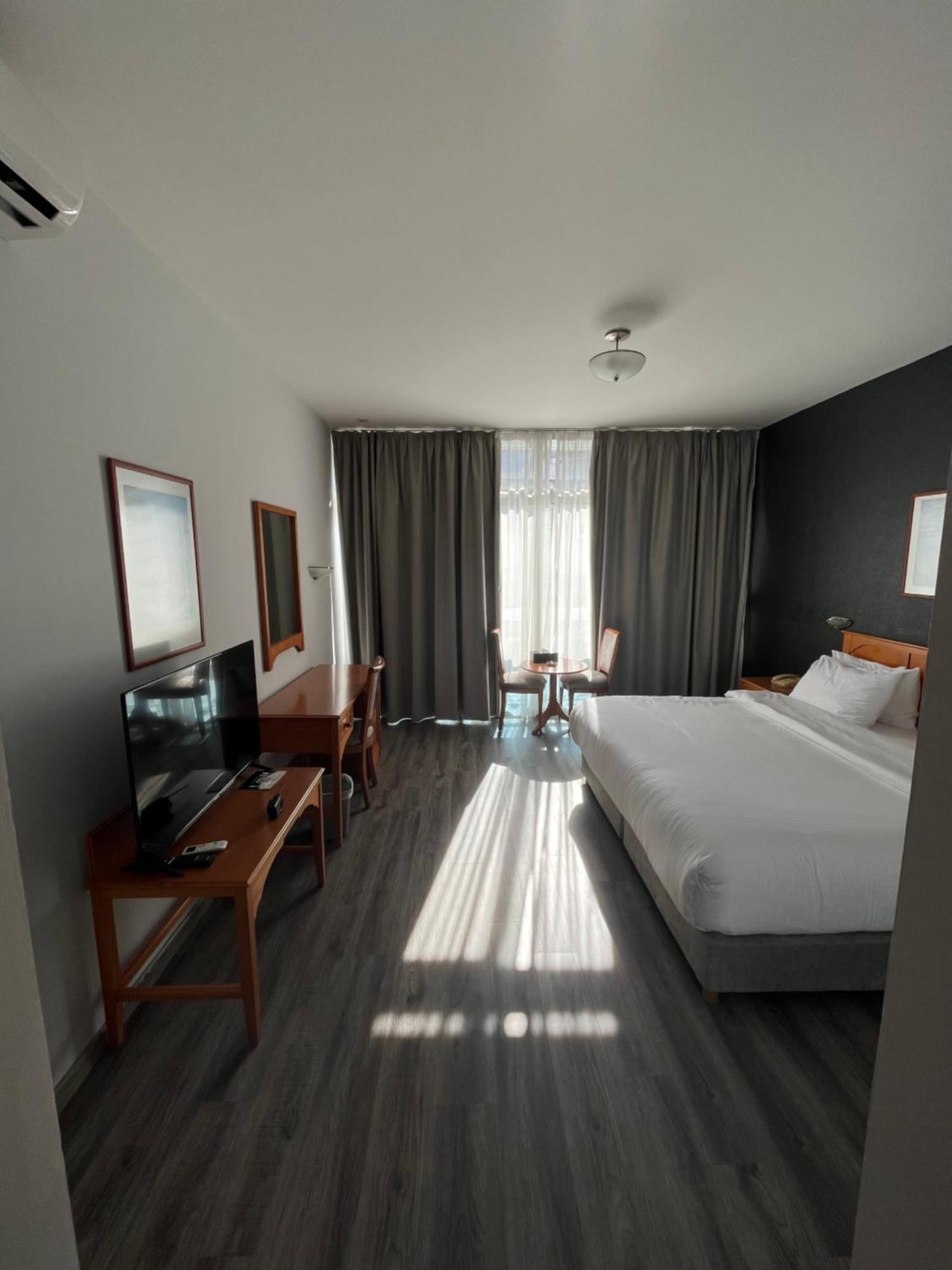 El Sheikh Suites Hotel Beirut Exteriör bild