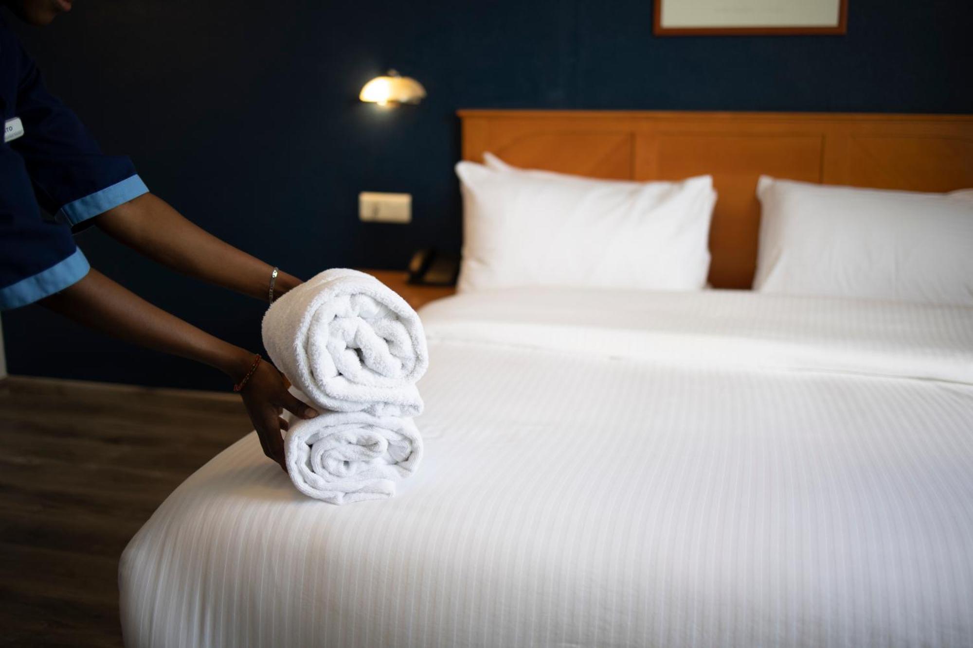 El Sheikh Suites Hotel Beirut Exteriör bild