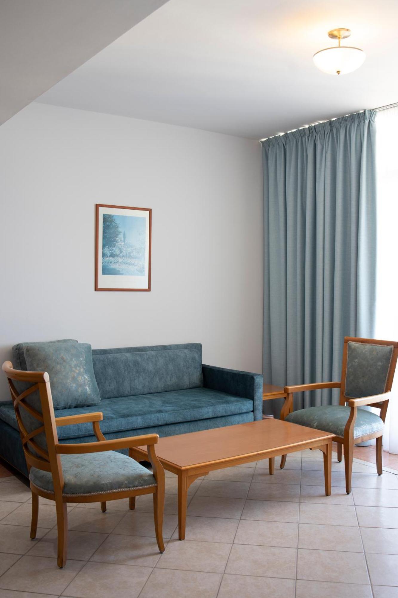 El Sheikh Suites Hotel Beirut Exteriör bild