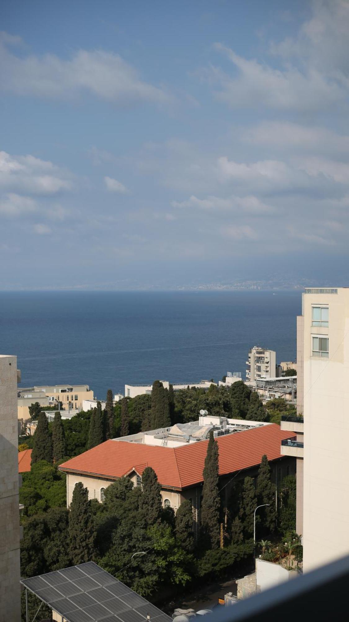 El Sheikh Suites Hotel Beirut Exteriör bild
